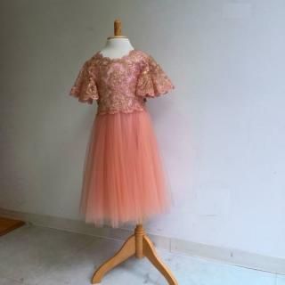 セレブに愛されるドレスブランドTADASHI SHOJI