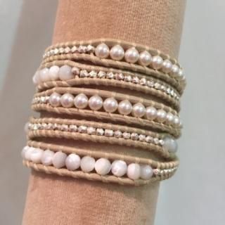 CHAN LUU<br>チャンルー<br>ラップブレスレット<br>ホワイトパール&ミルキークオーツ&シルバー3連<br>