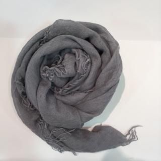CHAN LUU<br>チャンルー<br>カシミアシルク大判ストール<br>アーバンシック(チャコールグレー)<br>