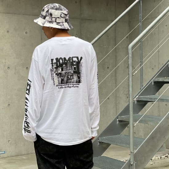 <img class='new_mark_img1' src='https://img.shop-pro.jp/img/new/icons1.gif' style='border:none;display:inline;margin:0px;padding:0px;width:auto;' />【LEFLAH】 HOMEY pocket long tee (WHT)