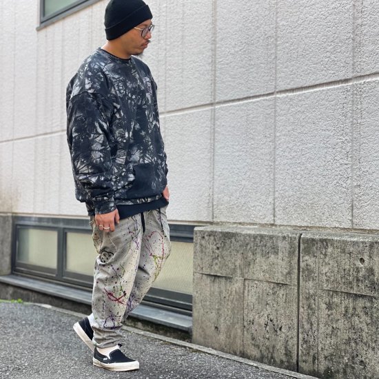 <img class='new_mark_img1' src='https://img.shop-pro.jp/img/new/icons1.gif' style='border:none;display:inline;margin:0px;padding:0px;width:auto;' />【LEFLAH】col. painted baggy denim pants(BLK)
