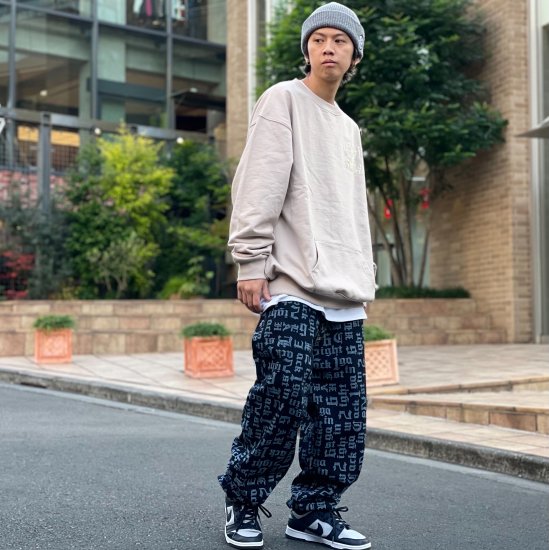 <img class='new_mark_img1' src='https://img.shop-pro.jp/img/new/icons1.gif' style='border:none;display:inline;margin:0px;padding:0px;width:auto;' />【LEFLAH】OLD-E patterned baggy denim(BLU)
