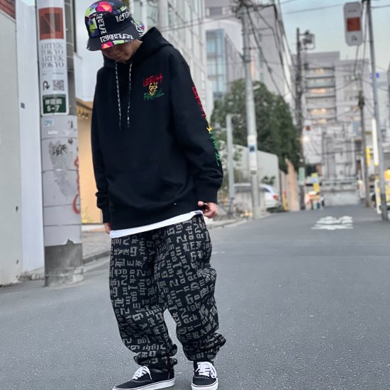 <img class='new_mark_img1' src='https://img.shop-pro.jp/img/new/icons1.gif' style='border:none;display:inline;margin:0px;padding:0px;width:auto;' />【LEFLAH】OLD-E patterned baggy denim(BLK)
