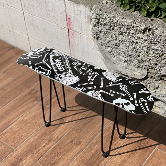 <img class='new_mark_img1' src='https://img.shop-pro.jp/img/new/icons1.gif' style='border:none;display:inline;margin:0px;padding:0px;width:auto;' />【LEFLAH】 original skate deck chair （BLK）