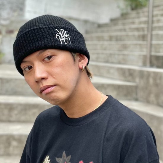 <img class='new_mark_img1' src='https://img.shop-pro.jp/img/new/icons1.gif' style='border:none;display:inline;margin:0px;padding:0px;width:auto;' />【LEFLAH】layered logo embro. knit cap (BLK)