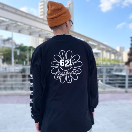 <img class='new_mark_img1' src='https://img.shop-pro.jp/img/new/icons1.gif' style='border:none;display:inline;margin:0px;padding:0px;width:auto;' />【LEFLAH】621 flower long tee (BLK)