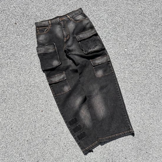 <img class='new_mark_img1' src='https://img.shop-pro.jp/img/new/icons1.gif' style='border:none;display:inline;margin:0px;padding:0px;width:auto;' />LEFLAH denim cargo pants (BLK) 