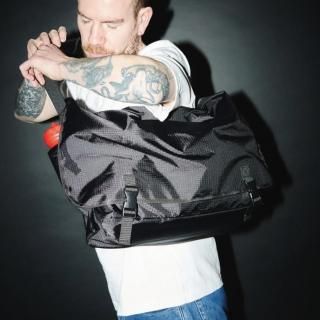 PACKINGRIPSTOP MESSENGER
